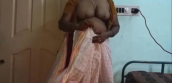  Indian Hot Mallu Aunty Nude Selfie And Fingering For  father in law